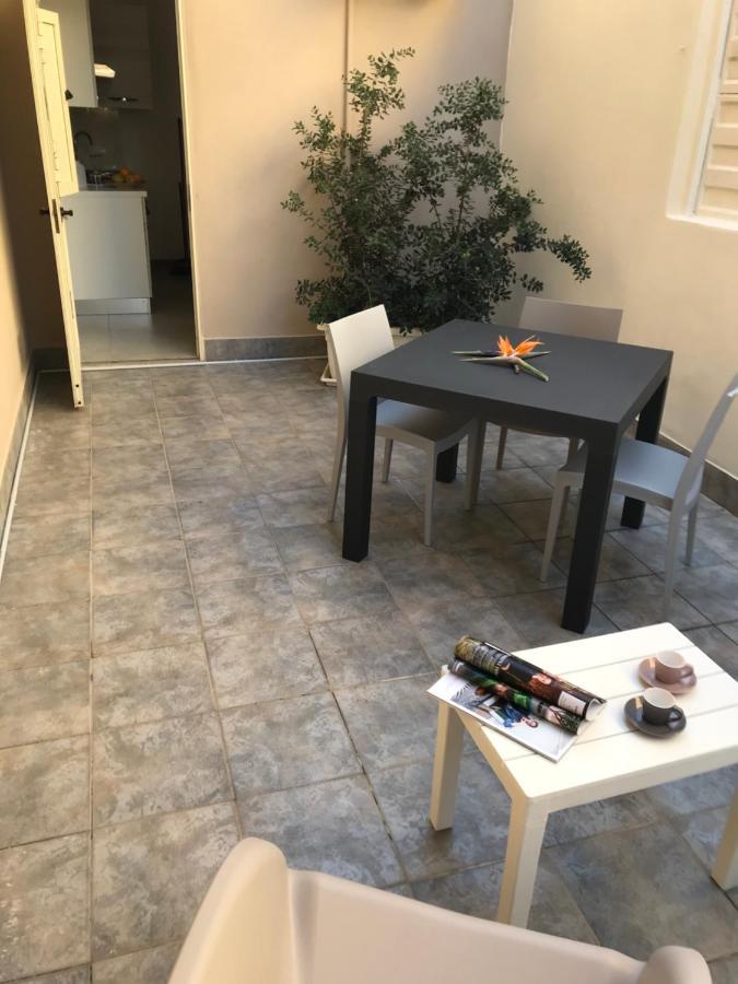 Scogliera Apartments 아볼라 외부 사진