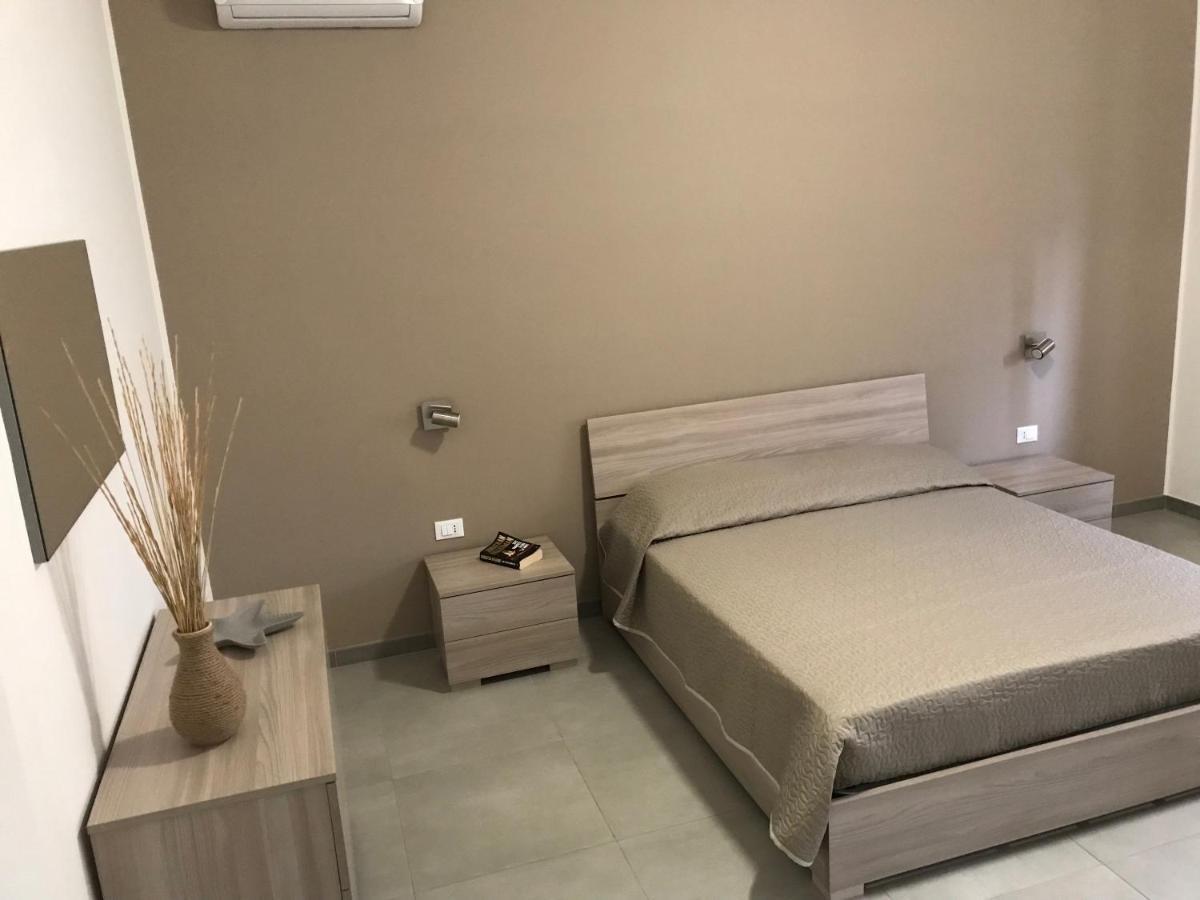 Scogliera Apartments 아볼라 외부 사진