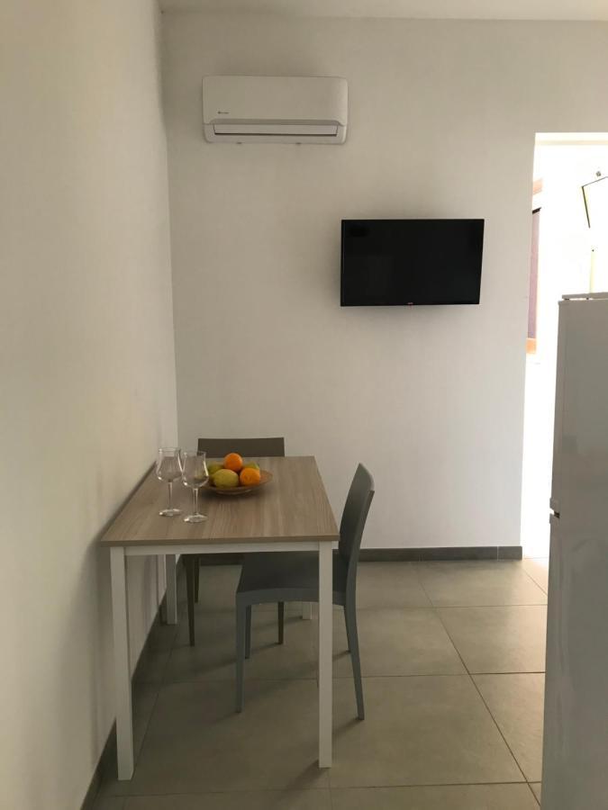 Scogliera Apartments 아볼라 외부 사진
