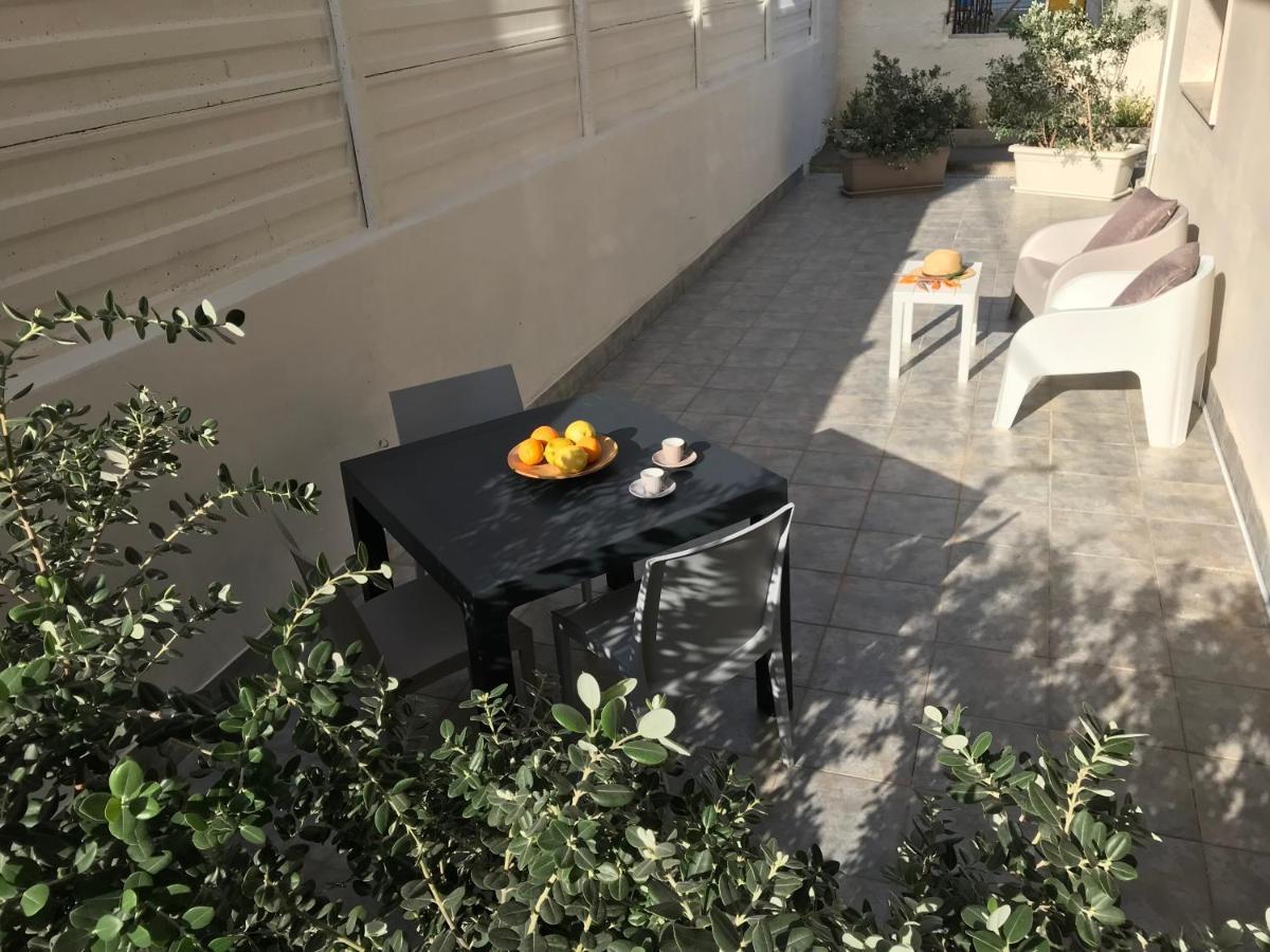 Scogliera Apartments 아볼라 외부 사진