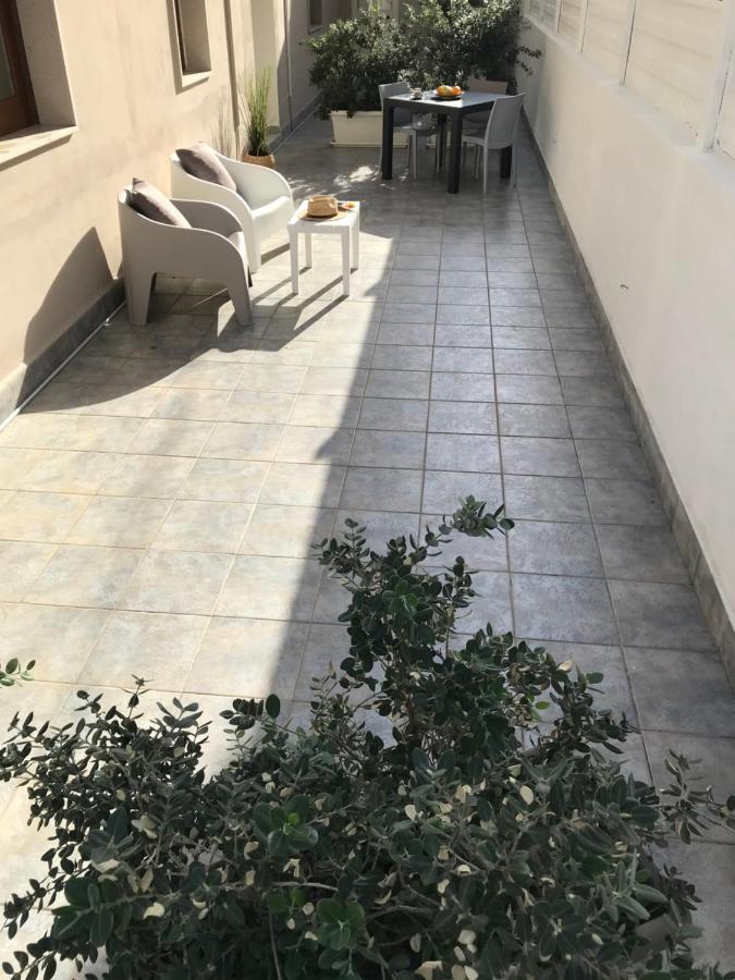 Scogliera Apartments 아볼라 외부 사진