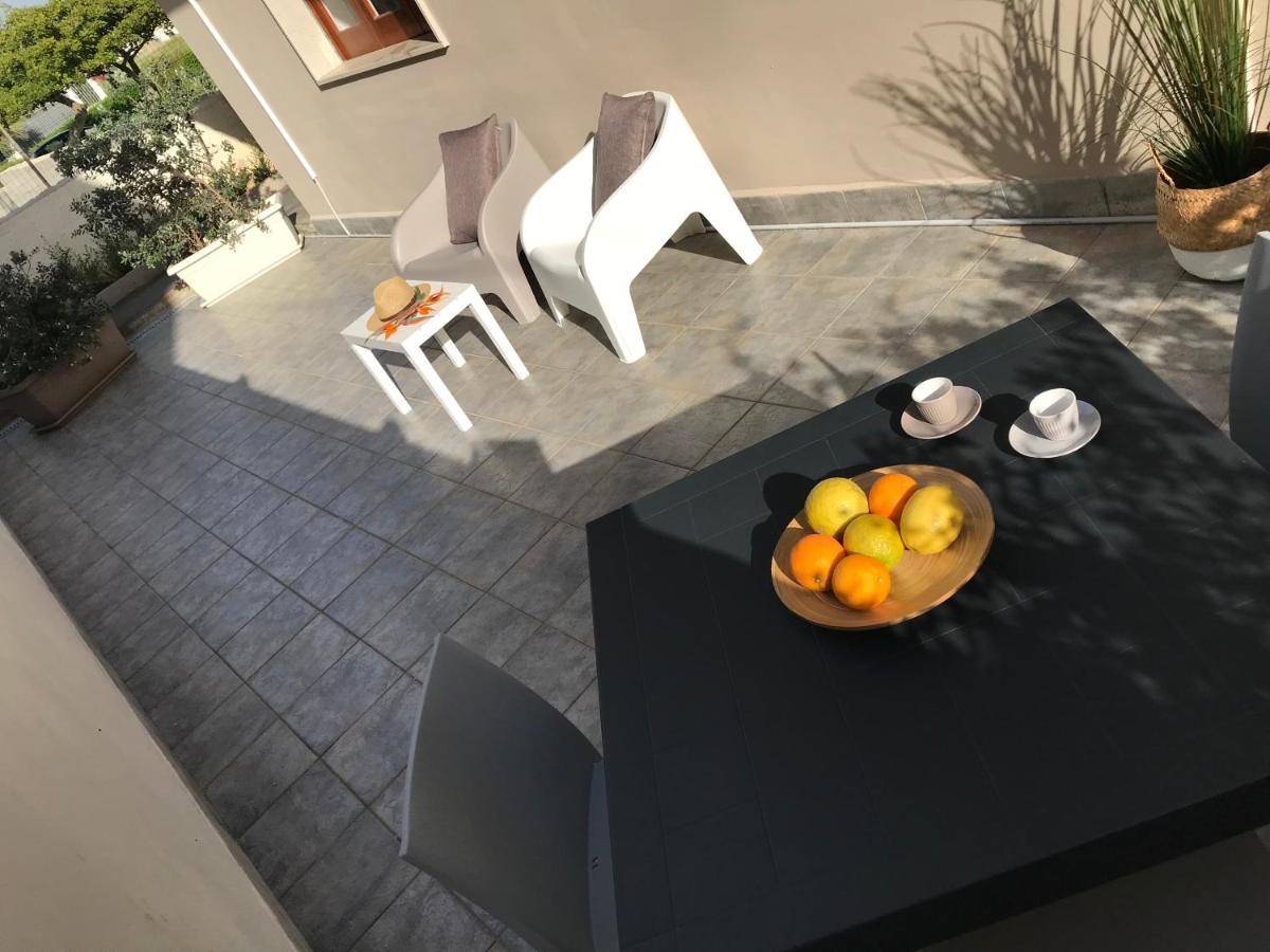 Scogliera Apartments 아볼라 외부 사진